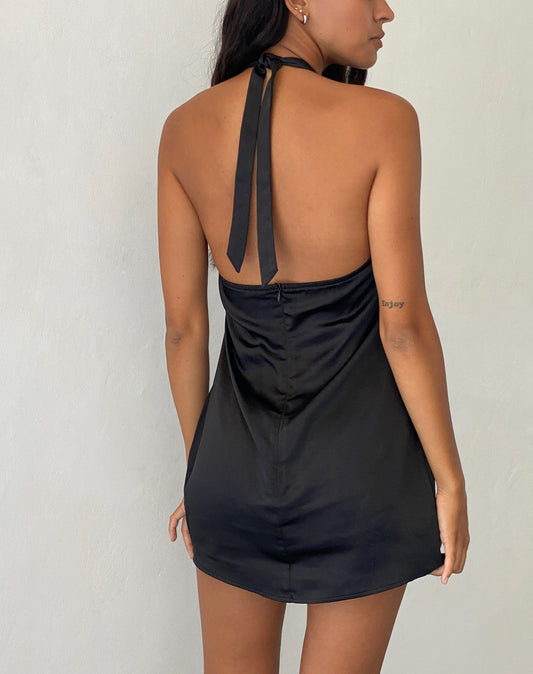 María | Vestido halter negro